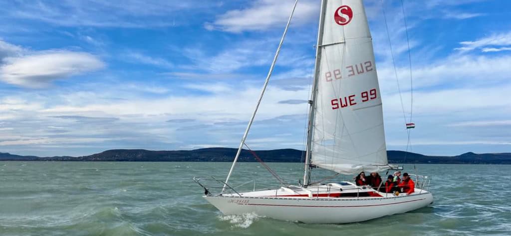 Csapatepito vitorlazas delbalatoni vitorlasiskola